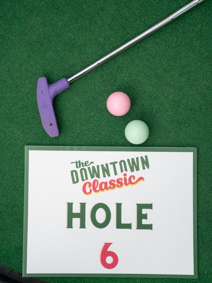 Hole signage for The Downtown Classic